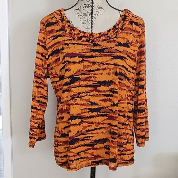 RUBY ROAD MULTICOLORED DESIGN TOP - Picture 2 of 4